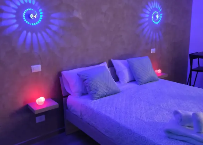 Blueroom Jolly ゲストハウス 3*